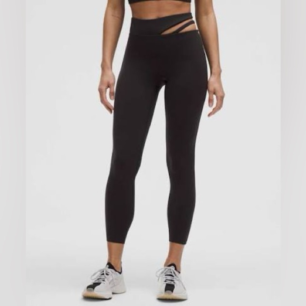 Lululemon Cut-Out Waist HR Train Tight 25" NWT Black